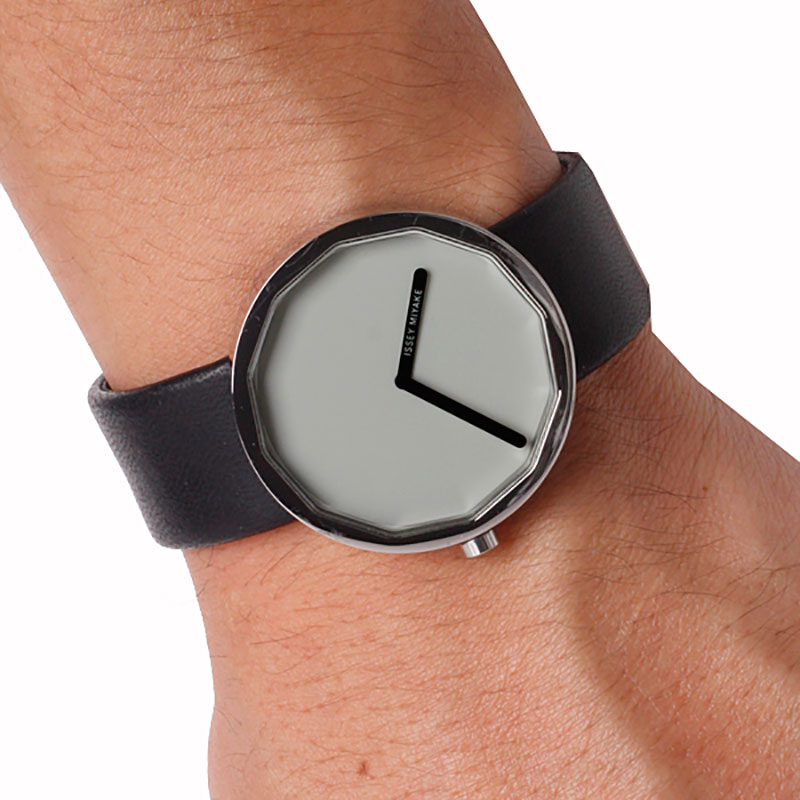 Issey Miyake SILAP019
